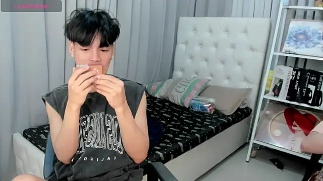 hotfreshdior webcam