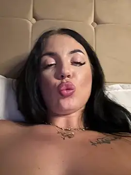 BellaaNoir