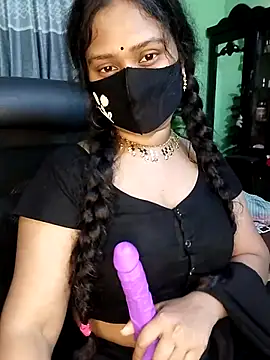 Idhika-Paul webcam