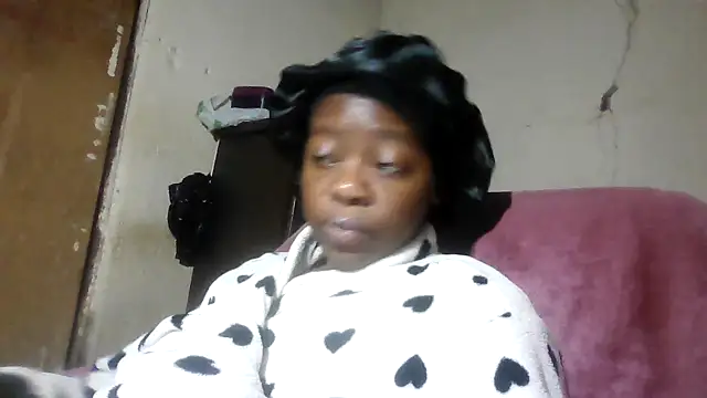 sexyhotchic93 webcam