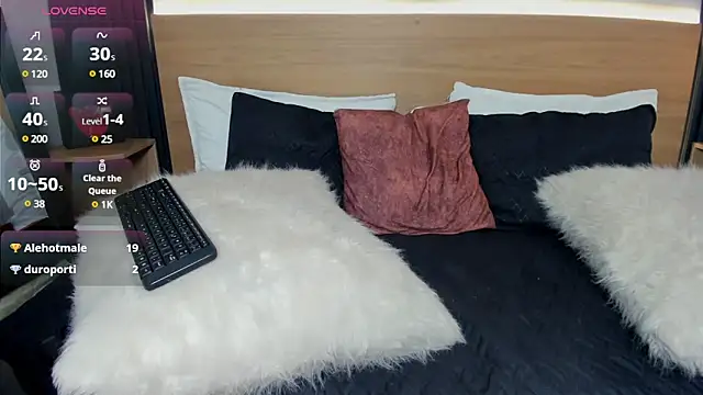 victoria_decapri webcam