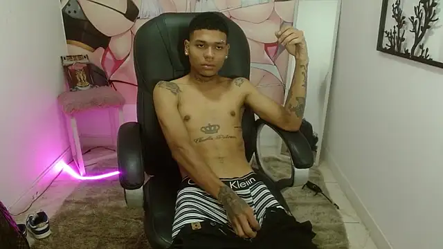 Alan_Boyy webcam