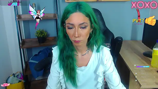 Erika_Stevens webcam