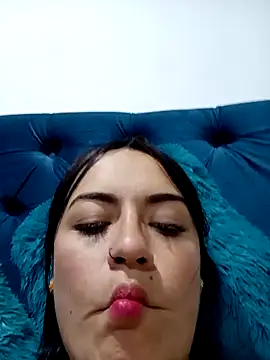 Lesly_10- webcam