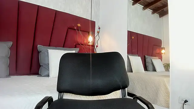 Hisoka_011 webcam