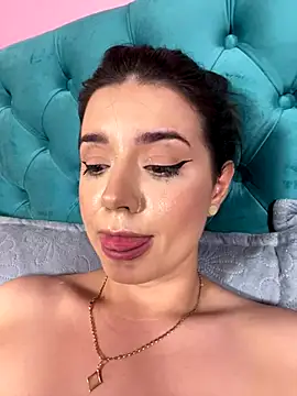 online live sex webcam LaraAnneGrey