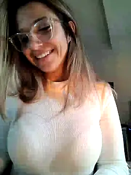 Isabella_Varella webcam