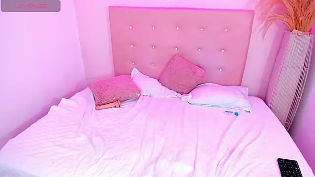 random chat video GEANNAROSE