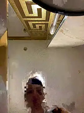 Crystal_Vibe webcam