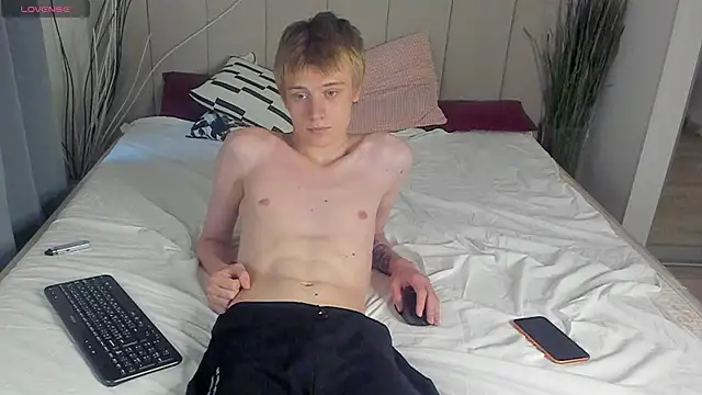 louie_evans - Louie_evans's free webcam - UK Sex Cams