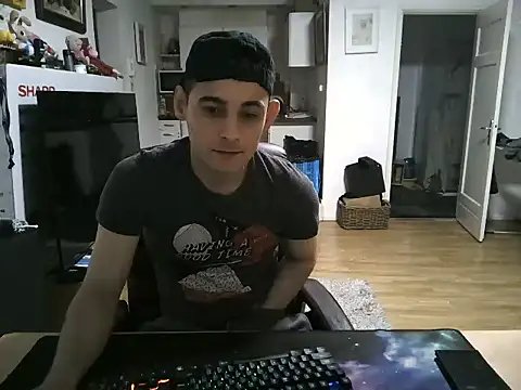 mihaimichael webcam