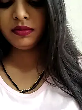 sex on webcam Maahhii 2