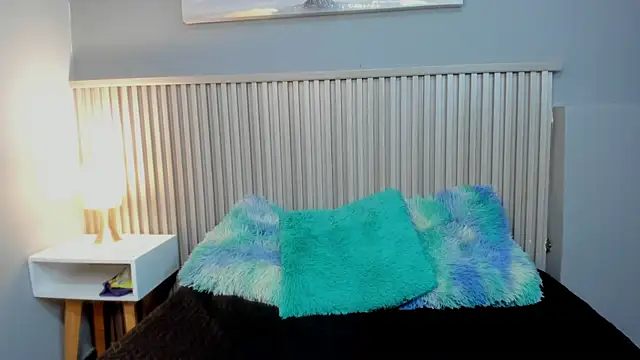 dulcee_miel webcam