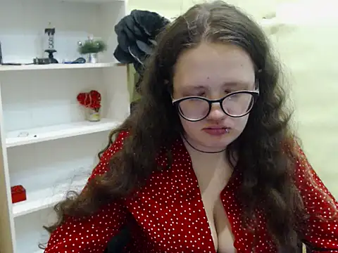 CrazyKarina webcam