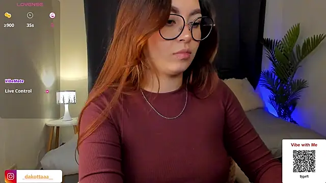 dakottaa_ webcam
