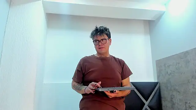 Yordan_chubbyhot webcam