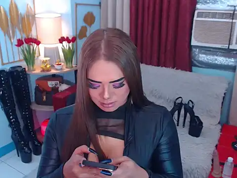 horsecockivy - HorseCockIvy's free webcam - UK Sex Cams