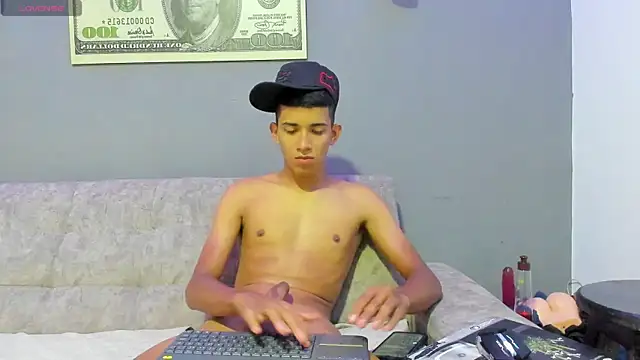 Angel_Lamberth webcam