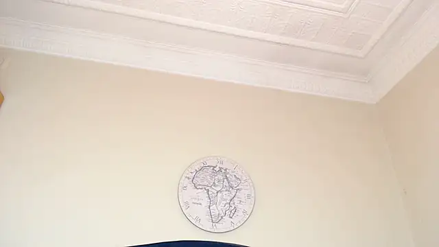 VeryGoodBadGirl1 webcam