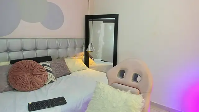 sammybrunette1 webcam