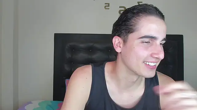 Ryan_Levi_ webcam