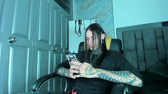 LustDeimoon webcam