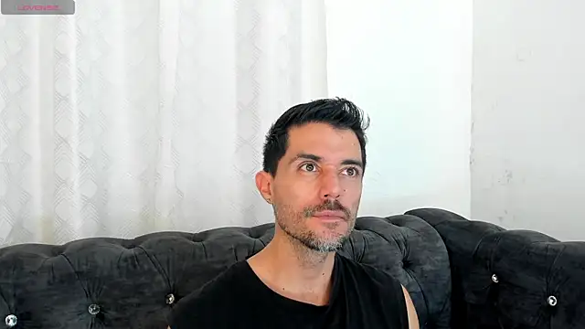Adam_MillanFF webcam