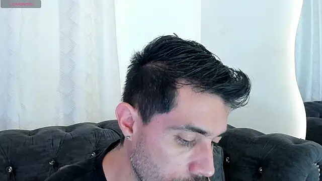 Adam_MillanFF webcam