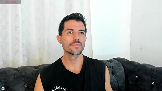 Adam_MillanFF webcam