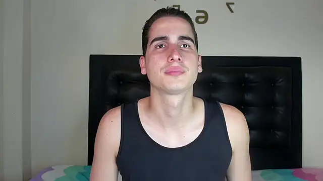 Ryan_Levi_ webcam