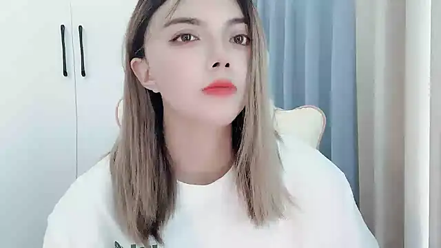 Eloise131499 webcam