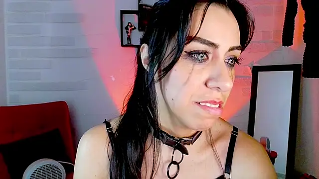 sky_girl1 webcam
