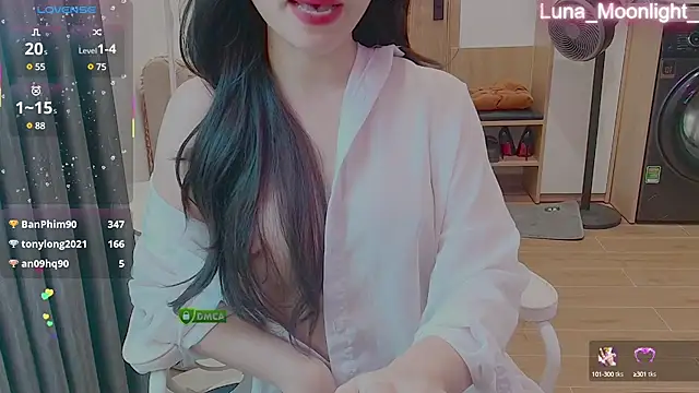 Luna_Moonlight_ webcam