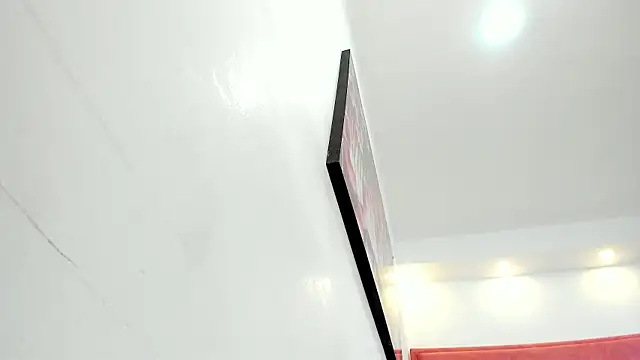 naomi_harding - Naomi_harding's free webcam - UK Sex Cams