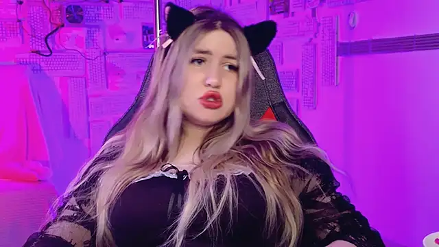 AliceRiwe webcam