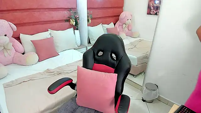 naomi_harding webcam