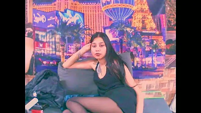 IndianPrettySmile webcam