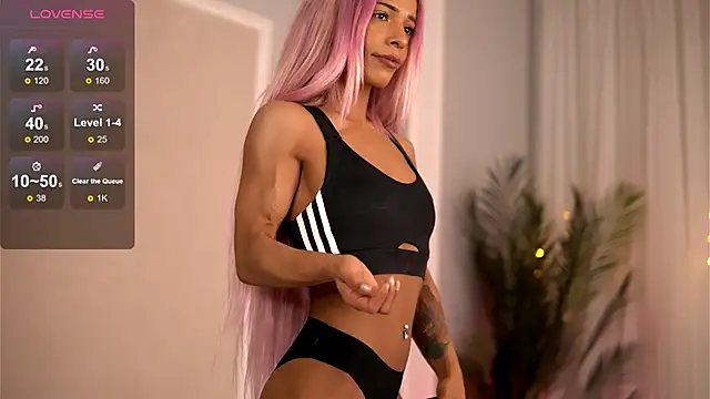 SarahRaynex webcam