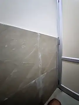 YoursThickDick webcam