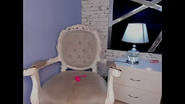 BellaSwwan webcam