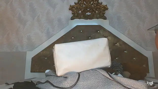 MiaShantall4u webcam