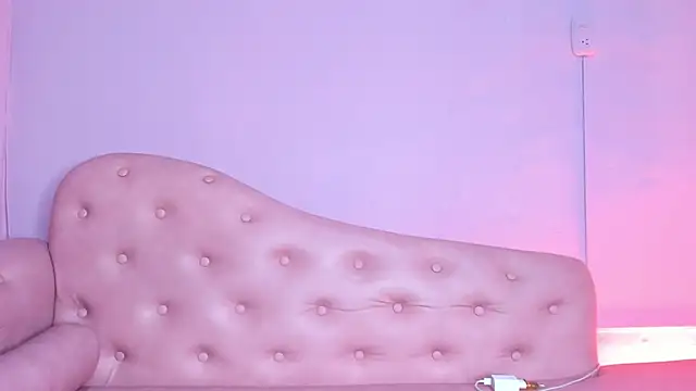 dulce_pettit - Dulce_Pettit's free webcam - UK Sex Cams