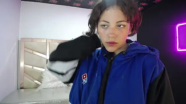 zoe_ch_ webcam