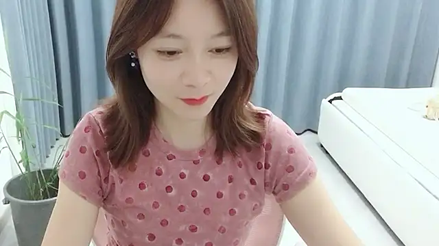 amy-jini (F young) - 买把舒服的直播椅