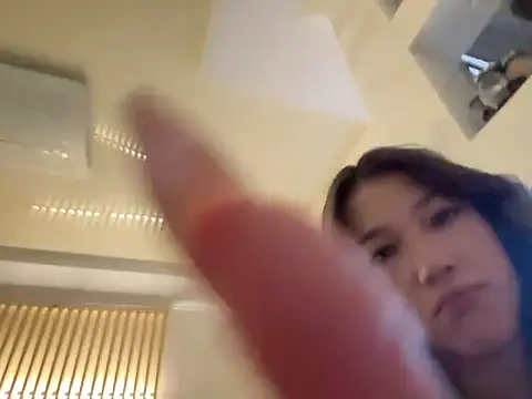 Lil_domii webcam