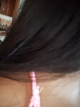 Webcam Model (Michell_em)  is live.Free join now!
