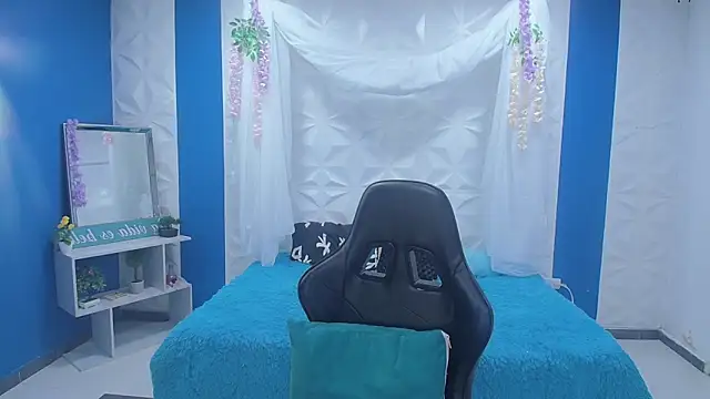 cam chatting Valeria Duun 