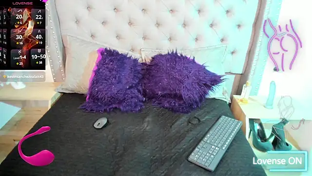 random video sex chat Viviene Price