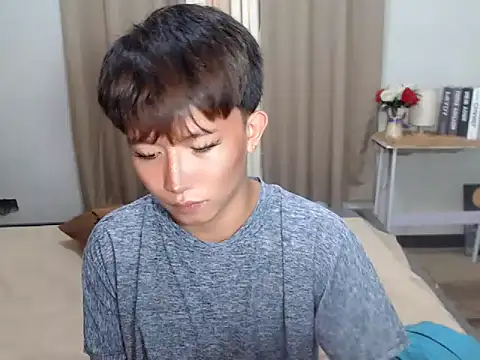 bigcock_kris webcam