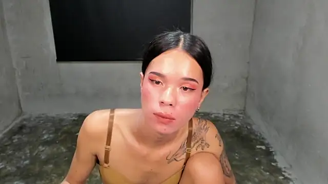 Colette_Thompson webcam